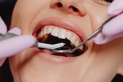 دندانپزشکی طرف قرارداد بیمه رازی در رباط کریم